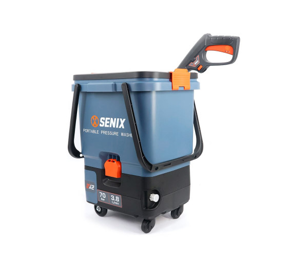 Мойка высокого давления аккумуляторная SENIX HPWX2-M2-EU 2X2 40V, 105 Бар, 2 АКБ 4Ач, ЗУ 